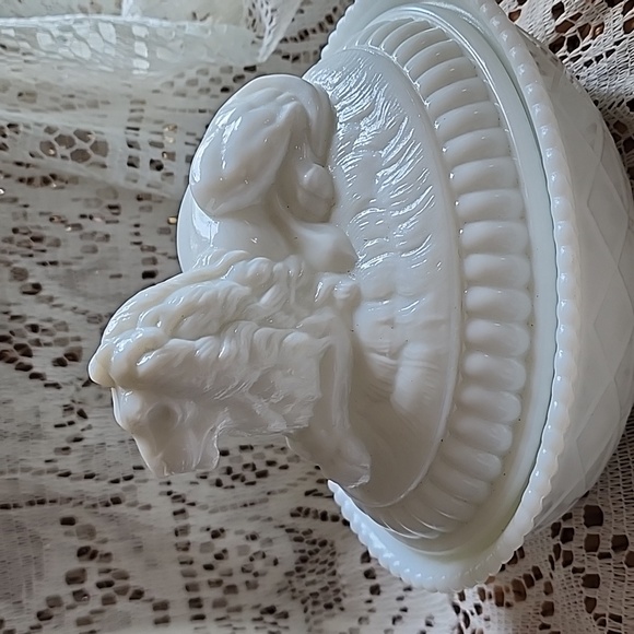 Vintage Westmoreland Lion Milk Glass Candy Dish - Picture 1 of 14